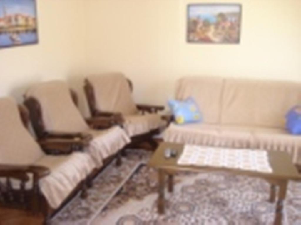 Apartments Dalmacija 罗戈兹尼察 客房 照片